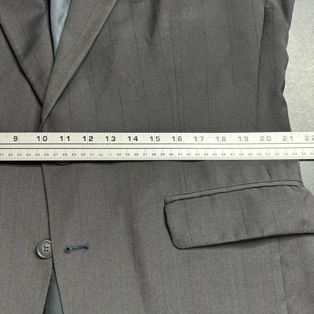 Vintage USA Christian Brooks‎ Men's 44L 36W Wool Pinstripe Two-Piece Suit